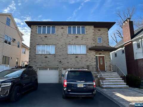 448 Washington Avenue 2nd Fl, Cliffside Park, NJ 07010