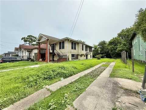 2521 ROBERT Street, New Orleans, LA 70115