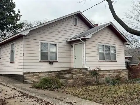 416 W Shawnee Street, Tahlequah, OK 74464