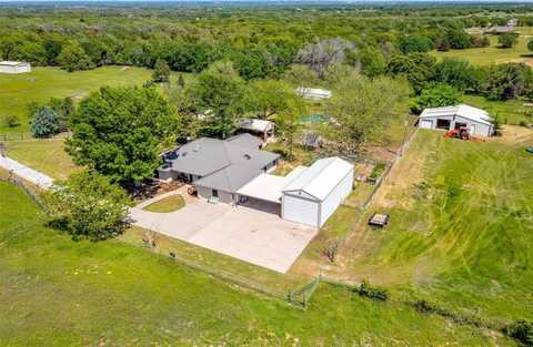 348 County Road 4884, Boyd, TX 76023