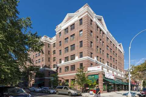 8401 37th Ave, Jackson Heights, NY 11372