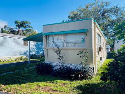 2320 Bee Ridge Rd, Sarasota, FL 34239