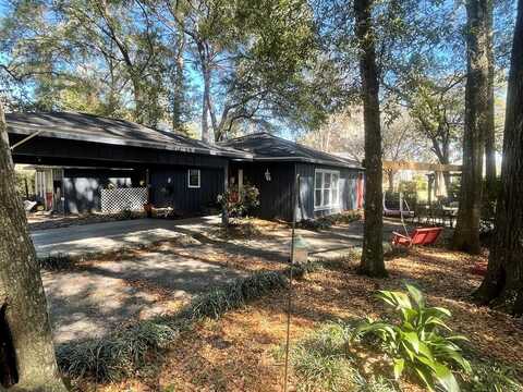 910 Lee Circle, Elba, AL 36323