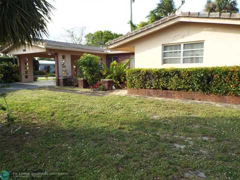 2001 NE 43rd St, Oakland Park, FL 33308