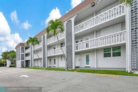400 SE 10th St, Deerfield Beach, FL 33441