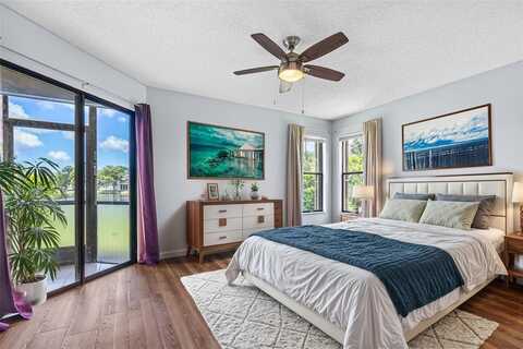 200 Crosswinds Dr, Greenacres, FL 33413