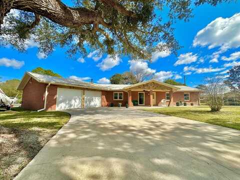 23 Apalachee Dr, Apalachicola, FL 32320