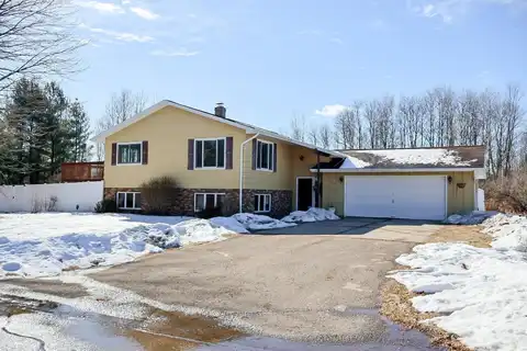 917 KNOKE Street, GRESHAM, WI 54128