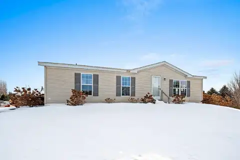 N1931 ORCHARD Road, NEW HOLSTEIN, WI 53061