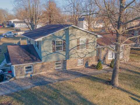 520 Meadowbrook Dr., Moberly, MO 65270