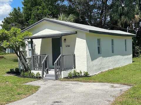 12Th, RIVIERA BEACH, FL 33404