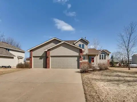 Holly, ANDOVER, MN 55304