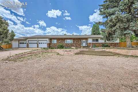 Lazy R, COLORADO SPRINGS, CO 80915