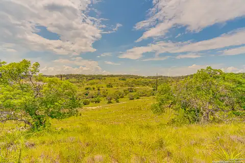 W Twisted Oak Drive, Blanco, TX 78606