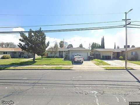 1St, ATWATER, CA 95301