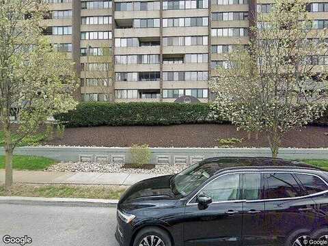 Washington, PITTSBURGH, PA 15228