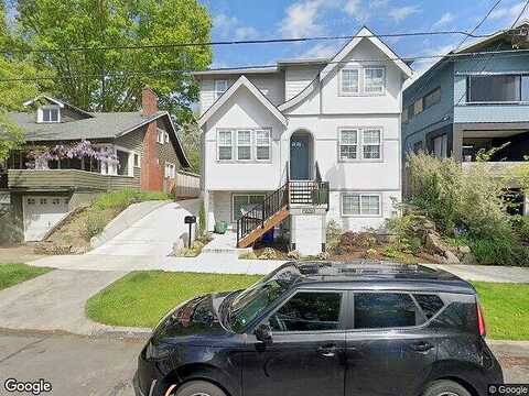 52Nd, PORTLAND, OR 97215