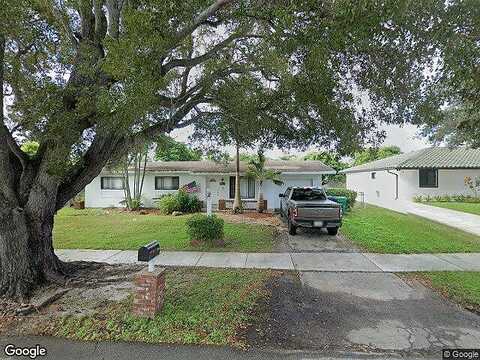 92Nd, PALMETTO BAY, FL 33157