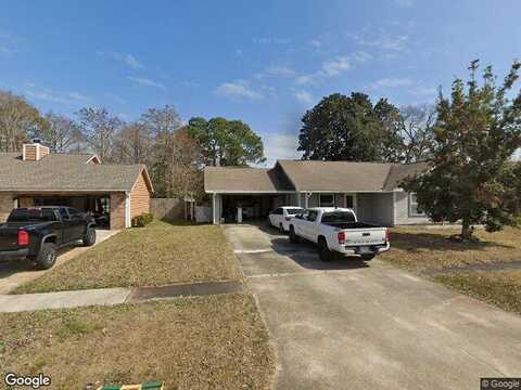 Blvd De La Parisienne, MARY ESTHER, FL 32569