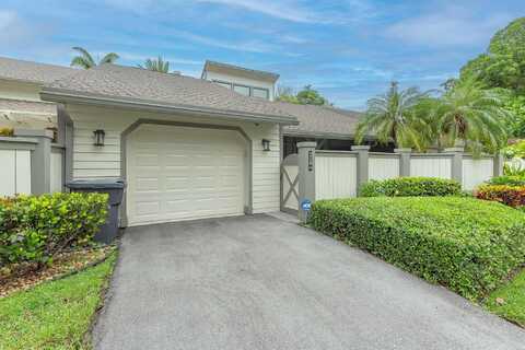 Bedford Mews, WELLINGTON, FL 33414