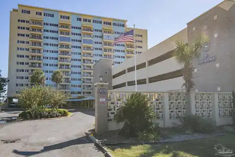 Bayshore Dr, Pensacola, FL 32507