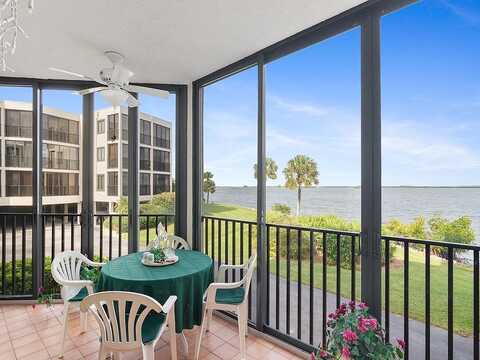 Riverside Dr, Sebastian, FL 32958