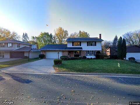 Thompson, SAINT PAUL, MN 55118