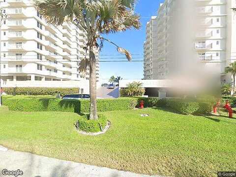 Ocean, HIGHLAND BEACH, FL 33487