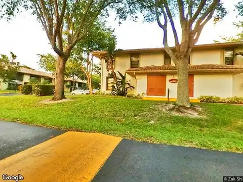 Pineapple Tree Dr, Boynton Beach, FL 33436