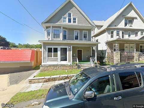 Prescott Ave, Scranton, PA 18510