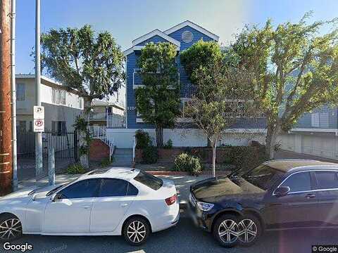 Kester Ave, Sherman Oaks, CA 91411