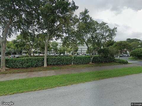 N Cypress Bend Dr, Pompano Beach, FL 33069