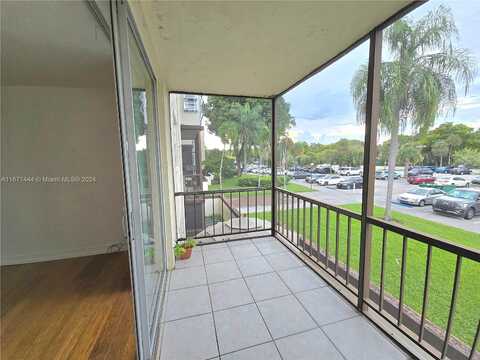 Nw 17Th St, Plantation, FL 33313