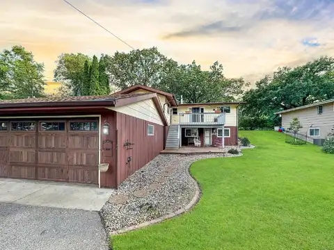 2Nd Avenue, New London, MN 56273