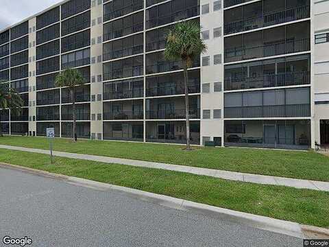 Palm Springs Blvd #210, Indian Harbour Beach, FL 32937