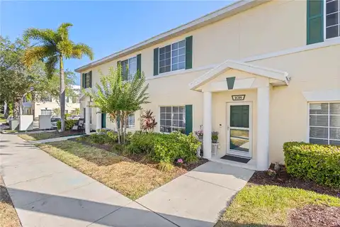 Cape Harbour Loop, Bradenton, FL 34212