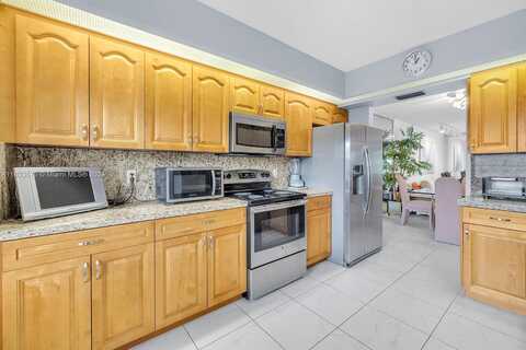 Cayman, Coconut Creek, FL 33066