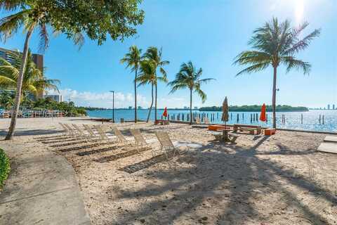 Ne 64Th St, Miami, FL 33138