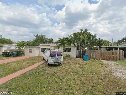 4Th, BOYNTON BEACH, FL 33435