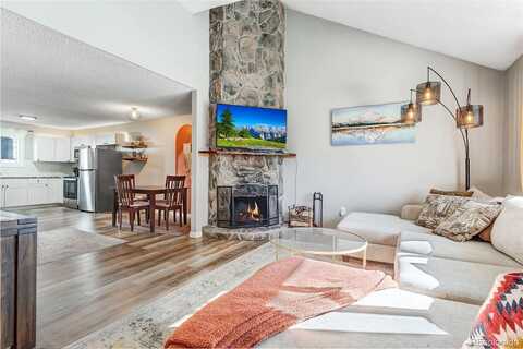 S Reed Street, Lakewood, CO 80232