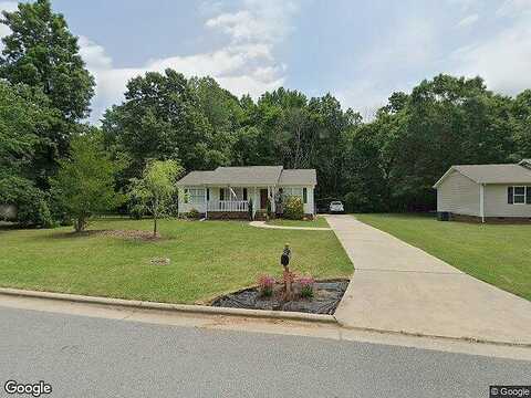 Pineview, GIBSONVILLE, NC 27249