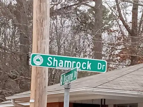 Shamrock, PINE BLUFF, AR 71603