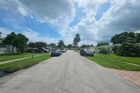 34Th, LAUDERDALE LAKES, FL 33309