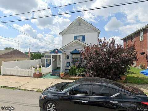 1St, ELLWOOD CITY, PA 16117