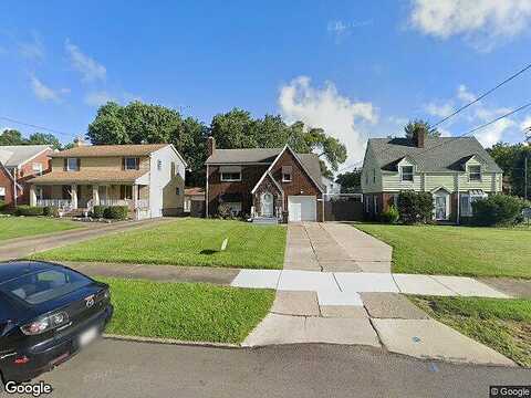 Francisca, YOUNGSTOWN, OH 44504
