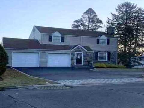 Wellwood, LINDENHURST, NY 11757