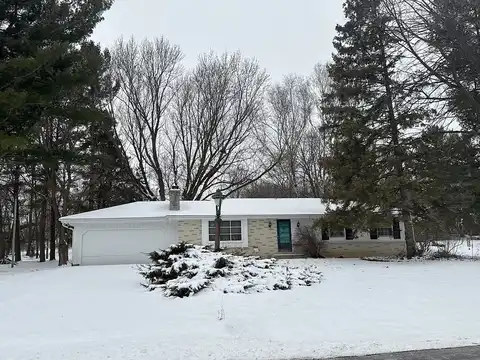 W215 N10319 Beech Dr, Colgate, WI 53017