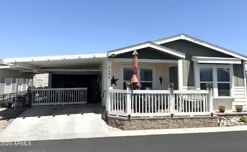 650 N HAWES Road, Mesa, AZ 85207