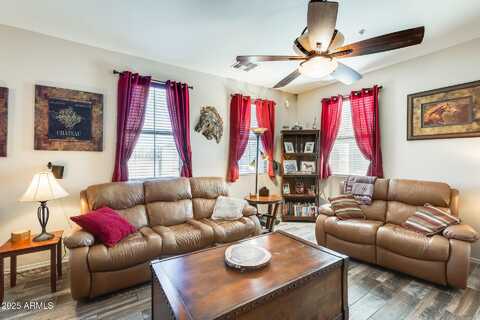 2868 E DUNBAR Drive, Phoenix, AZ 85042