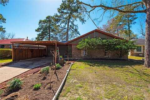 1402 South 5th Street, Conroe, TX 77301